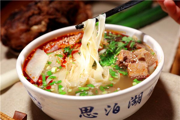 蘭州不只有董小姐，還有牛肉面