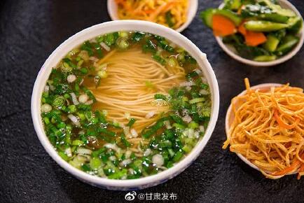 北上廣深等超**城市開(kāi)設(shè)蘭州牛肉面店近2000家